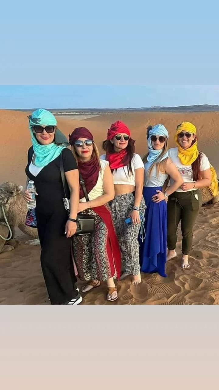 Hotel Bivouac Camel Trips à Merzouga Extérieur photo