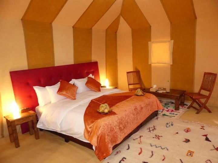 Hotel Bivouac Camel Trips à Merzouga Extérieur photo
